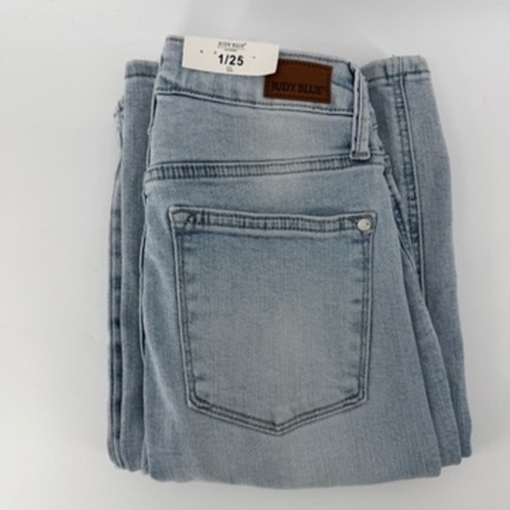 Judy Blue High Waist Wide Leg Tummy Control Jeans Light Blue JB88576 Size 1/25‎
